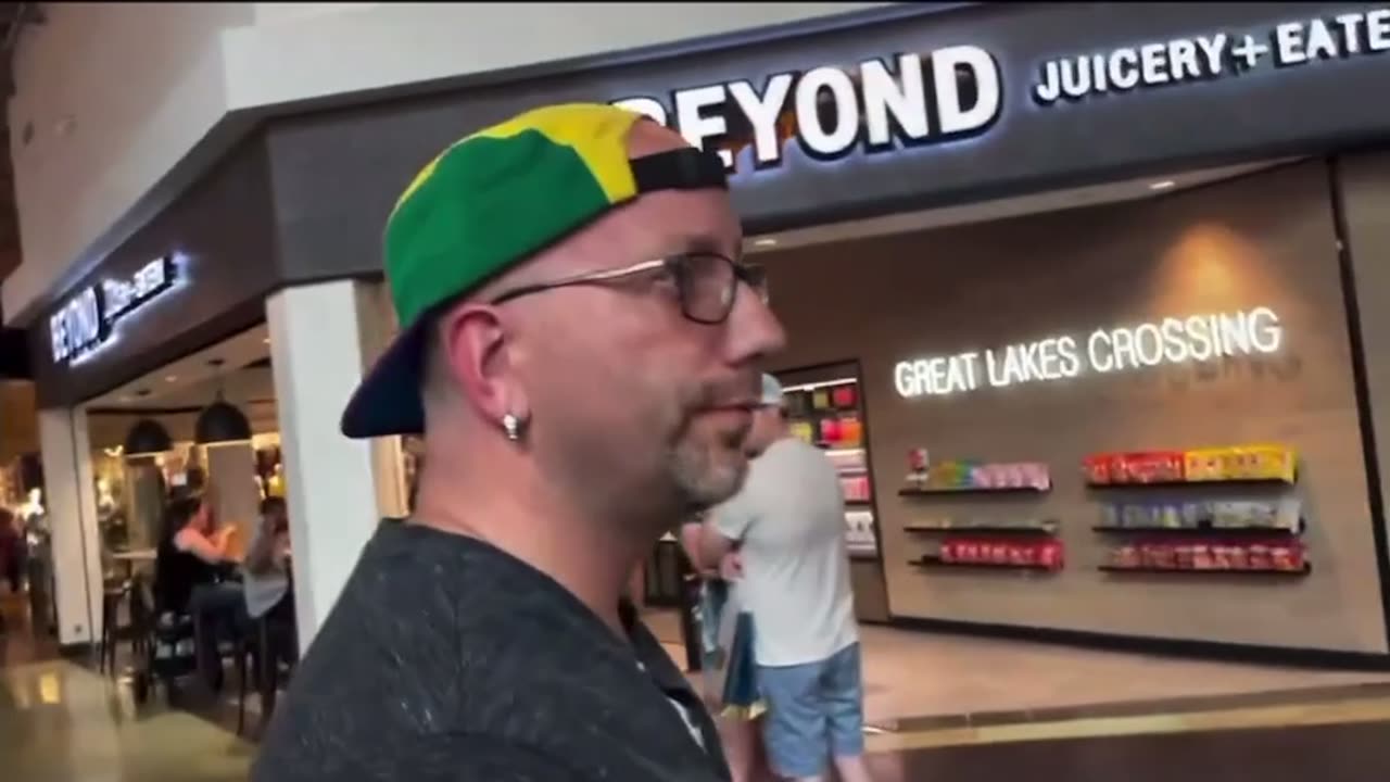 Man get exposed in Michigan mall for arranging a meeting with a 13-year-old boy for sex