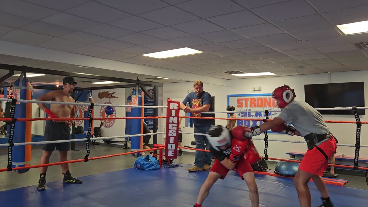 Joey sparring with Travis 7/24/23