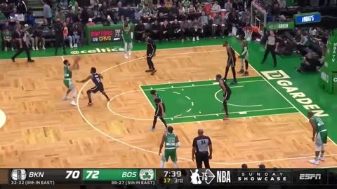 Jayson Tatum Makes Kyrie Irving Dance&Brings Entire Boston Crowd At Their Feet !