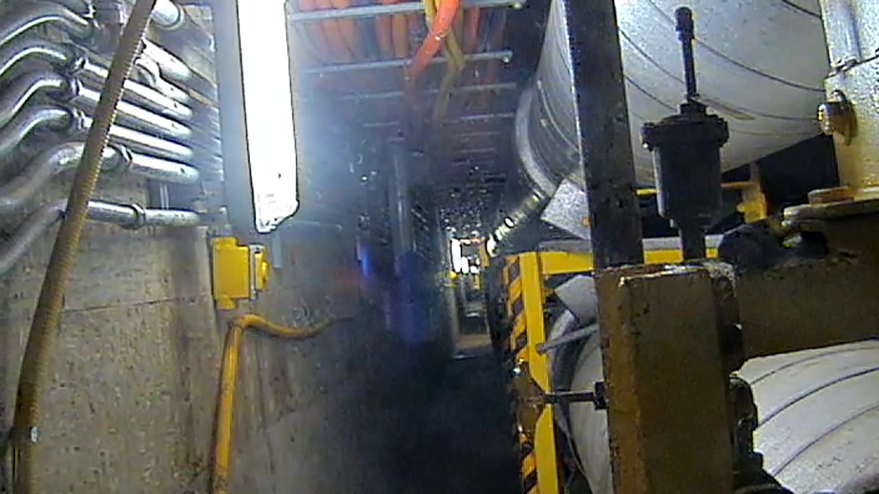 8509TUNN00VioletTunnel1650_2021-01-05_00h00min00s883ms.mp4