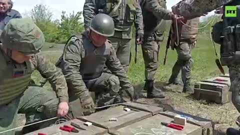 Experts from the Mine Action Center
