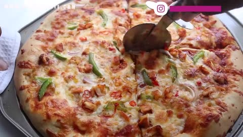 HOW TO MAKE PIZZA AT HOME CHICKEN PIZZA/FOR 5 MINUTES