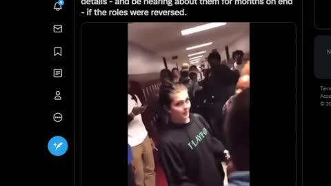 Black Girls beat white girl unconscious 2022-10-06