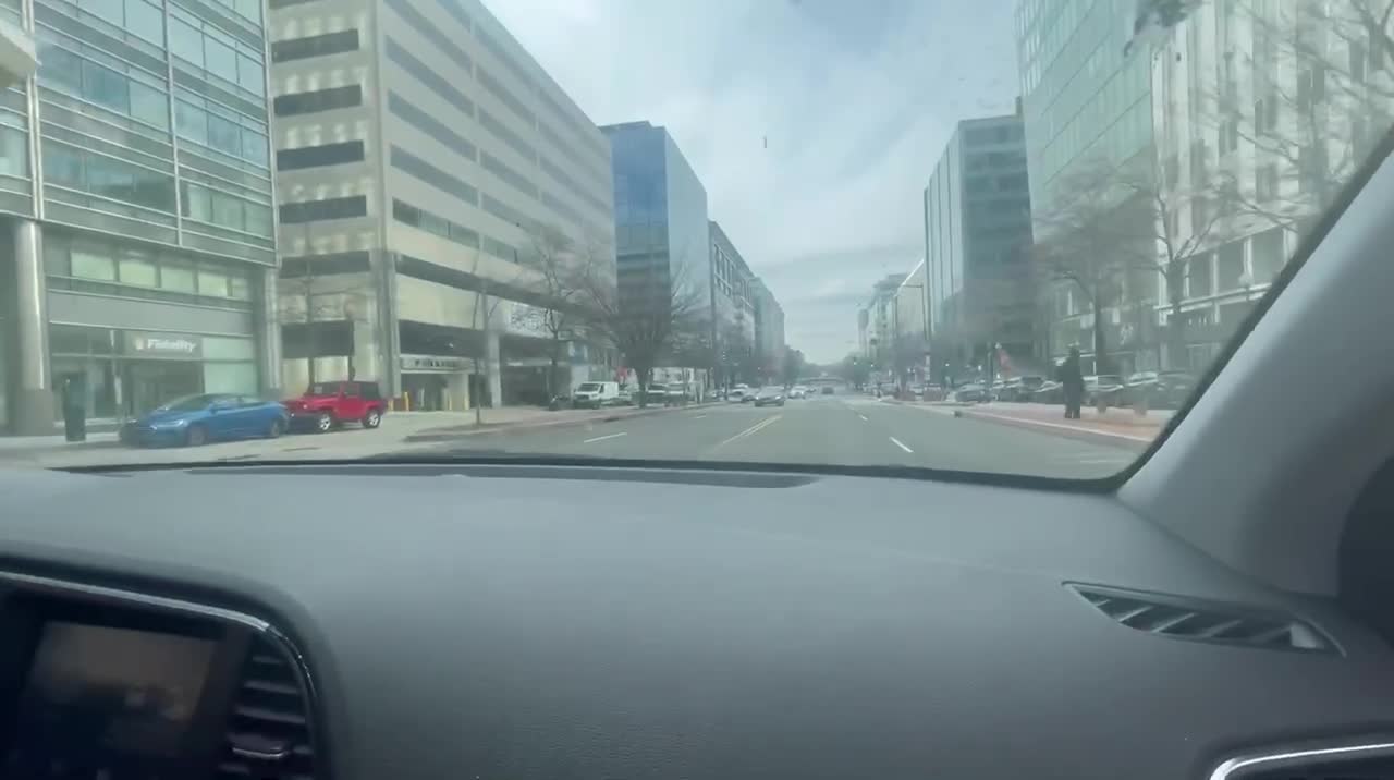 Space up for lease everywhere in Washington