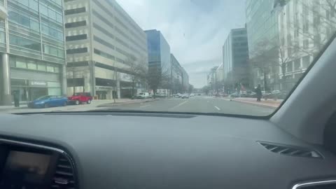 Space up for lease everywhere in Washington