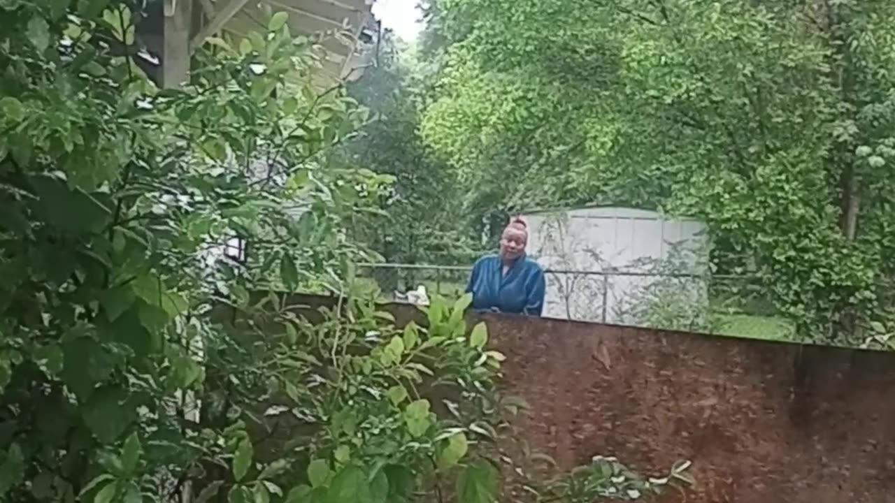 DEMETRIUS & WIFE HARASSING NEIGHBORS! STAY AWAY FROM THIS RETARDED COUPLE: TWO STUPID BITCHES