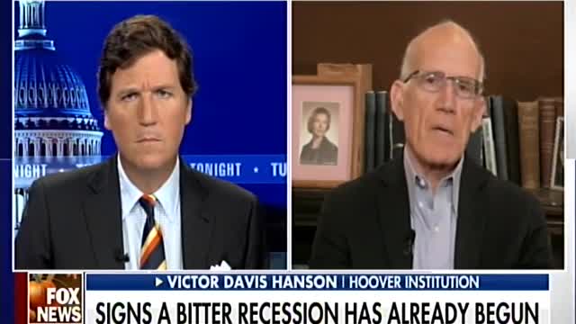 Tucker Carlson: Victor Davis Hanson on how Biden killed the middle class