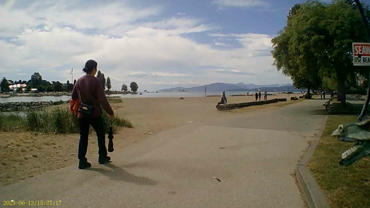 Scooter(32) Quiet Tuesday Eng Bay & Sunset Beach. Normal Speed (1080p30fps) (06:05) (June 13, 2023)