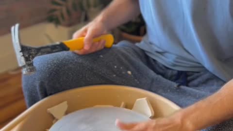 Stuff i was too lazy to trim, dont worry its getting recycled #pottery #asmr #satisfying
