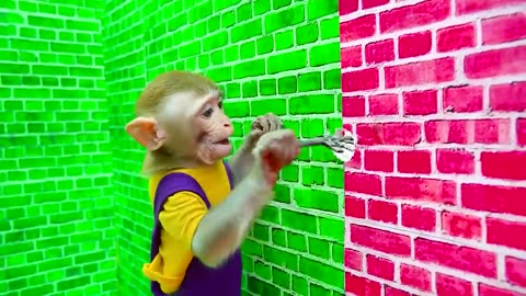 Monkey playing Cars and Slide Color with McQueen Car Assembly