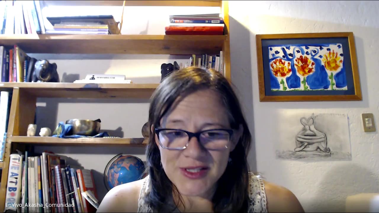 Dr. Fredy Portillo conversa con la Dra Karina Acevedo de Mexico