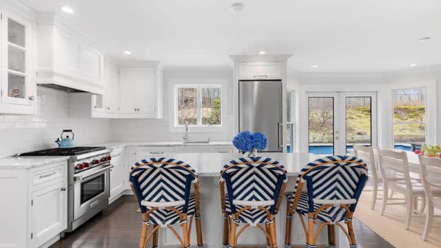 50 Woodland Farm Road, Southampton, NY 11968