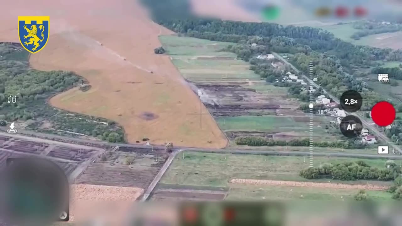 🙏 Russian mechanized assault on Lyubimovka, Kursk region. During the