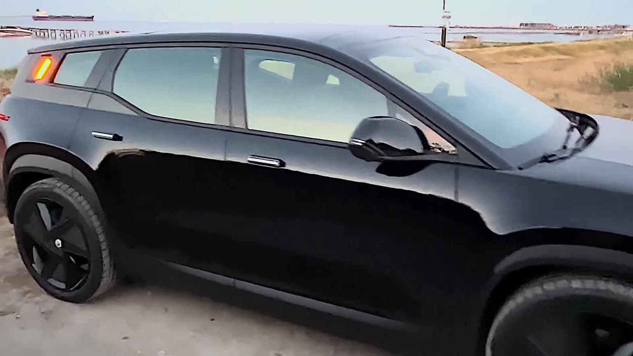 TEST DRIVING the Fisker Ocean 1 Review{persian subtitle]
