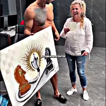 ANDREW TATE RECEIVES AMAZING GIFT!😳