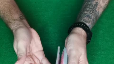 How to do the three roll card control.