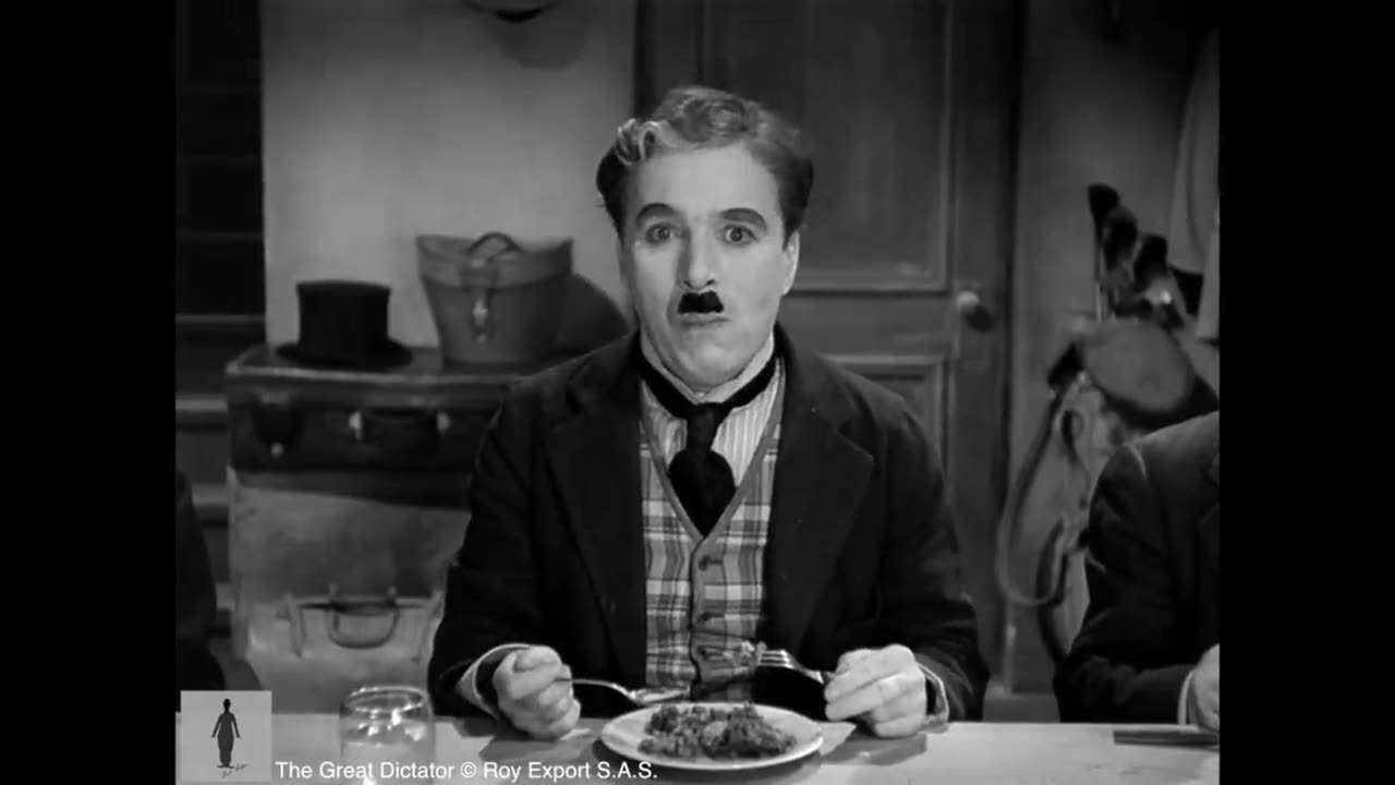 Charlie Chaplin - Pudding Scene | Charlie Chaplin World