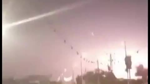 IRAN ATTACKING ISRAEL WITH HUNDREDS OF MISSILES 🤯‼ ️