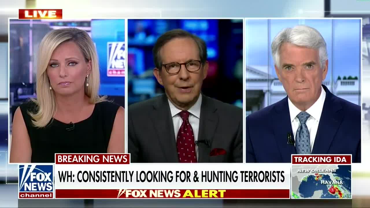 Chris Wallace and Sandra Smith