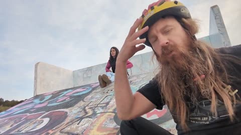 2023-03-17 (5) - Triskel en skate - Twitch Triskelina