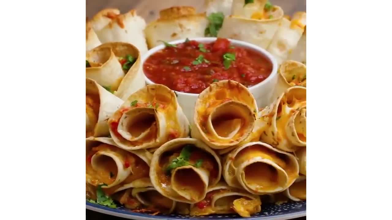 BLOOMING QUESADILLA RING