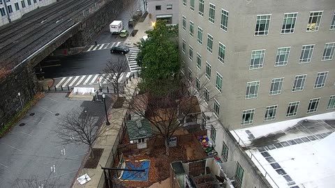 3823FHOBRFSouthRoof_2021-01-05_15h49min27s597ms.mp4