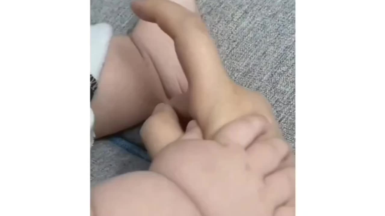 Cute defence mode 😄😍