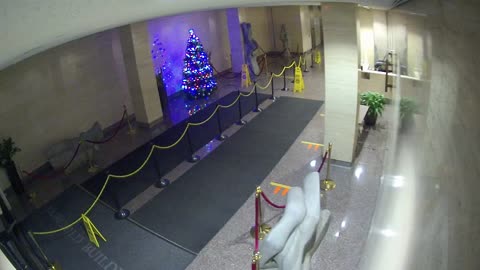 8002FCOB01MainLobby_2021-01-05_23h00min01s477ms.mp4