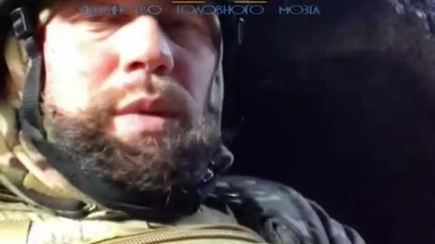 Somehow two chubby friends were sitting in a trench near Bakhmut and were sad...😁