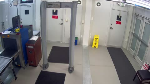 0972USCG00SouthTrailer_2021-01-05_04h00min00s570ms.mp4