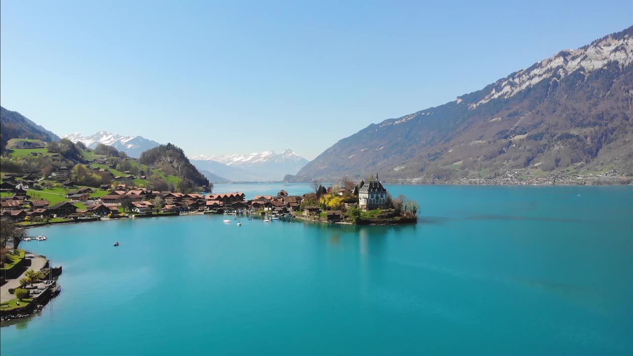 Swiss Lake a breathtaking View 4K with good music