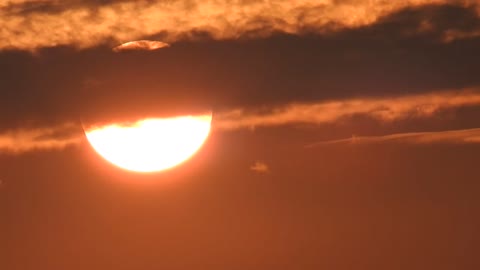 Clouds BEHIND The Sun - 9