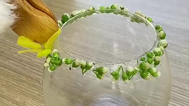 How do you like this green