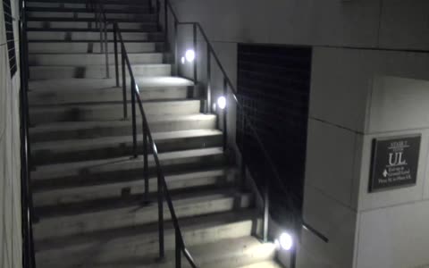 7172CVC00Stairs7-9Exterior_2021-01-05_04h00min00s100ms.mp4