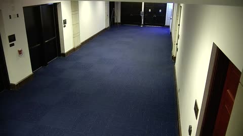 7037CVCLLCVC220Corridor_2021-01-05_00h40min01s360ms.mp4