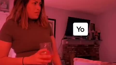 Cuando vas a la disco con tu amiga