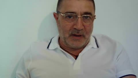 Cărțile și brânza-n șip sau Despre solidaritatea românească