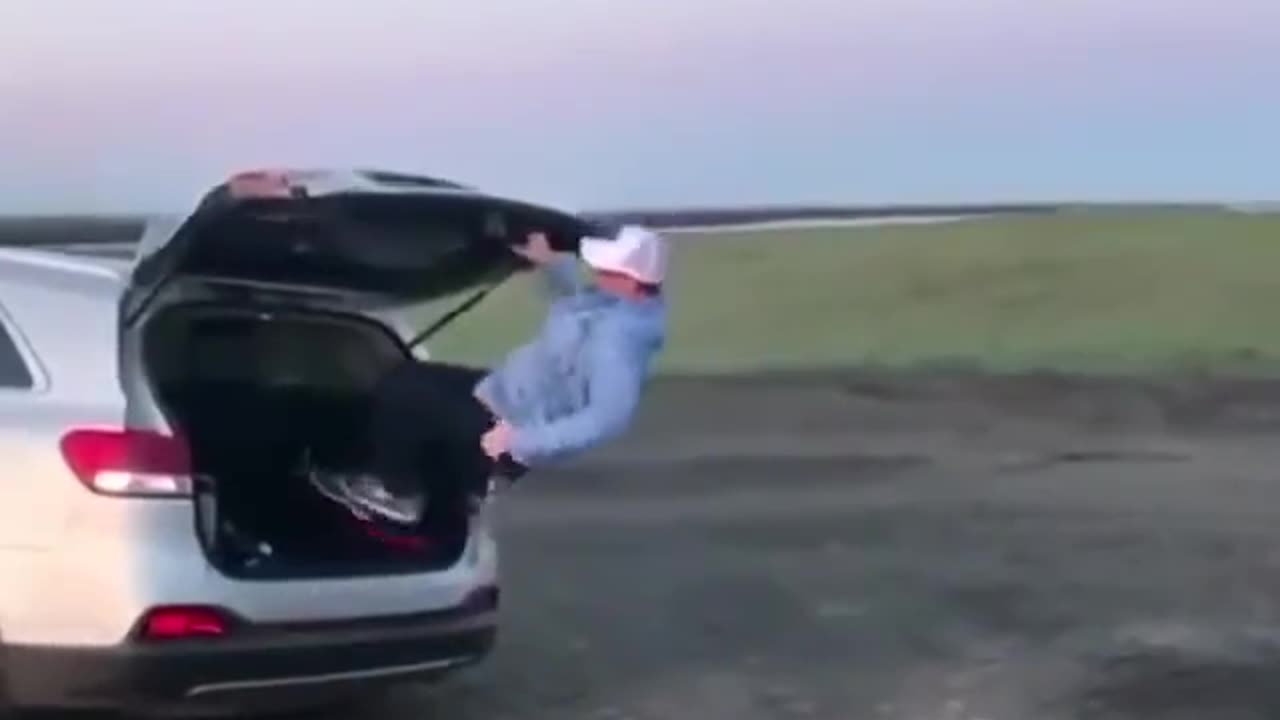 Closing Your Car Truck Done Wrong
