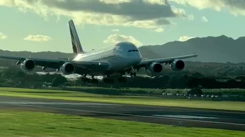 Amazing A380 Landing