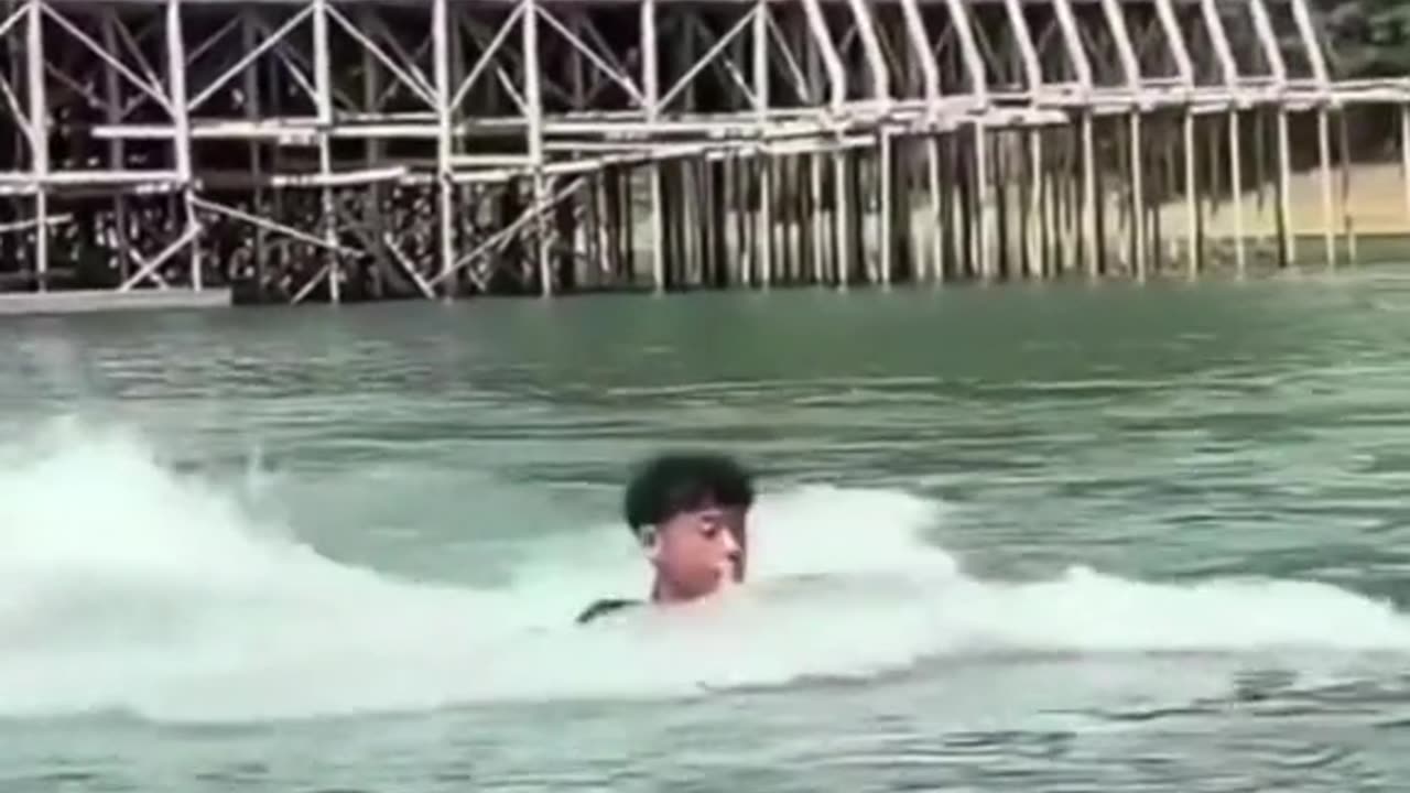 Bro didn't read the instructions watch till end funny 😐