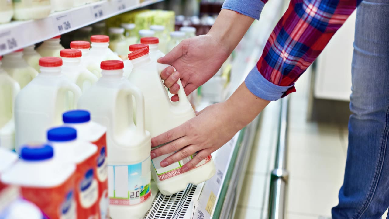 Health Alert! Bird Flu Found in Commercial Milk: FDA