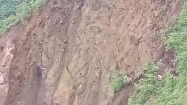 Land Sliding in Pakistan Naraan Kaghaan