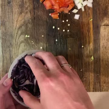 ADDING THAT POP OF COLOR!