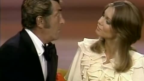 Olivia Newton-John ft Dean Martin (The Comedy Hour 1972)