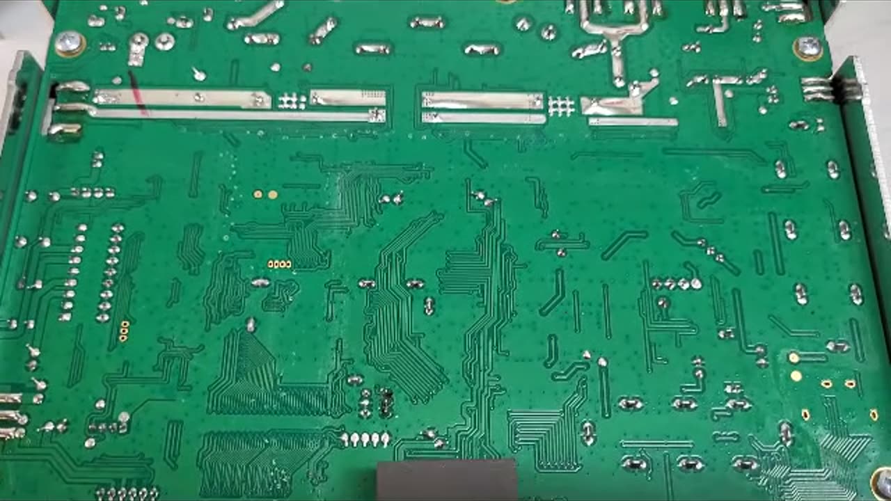 RadiOditiy Q60Pro, Top side cover-off view