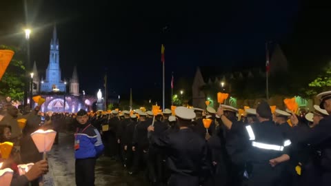 Até no Santuário de Lourdes se canta o Avé de Fátima