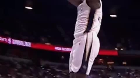 LeBron's Reaction to Zion's NBA Debut!