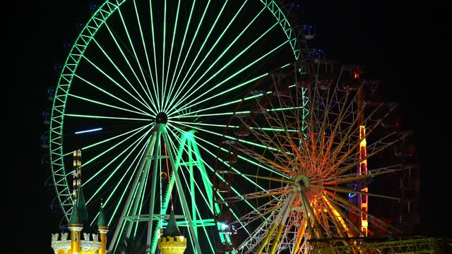 Roda Gigante Parque De Diversões Diversão Passeio