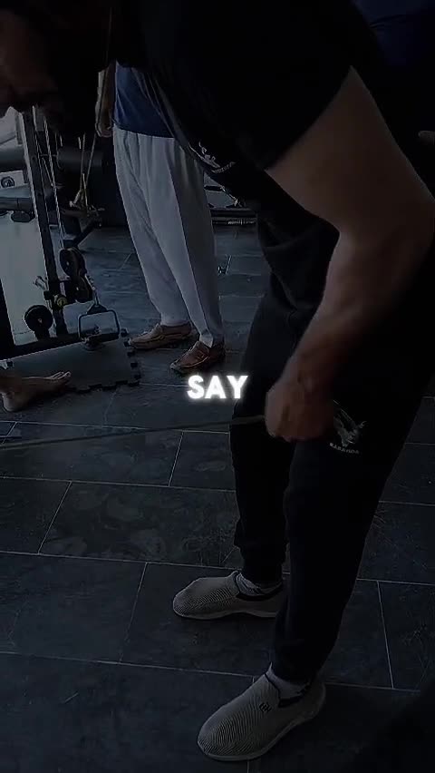 Biceps curls machine