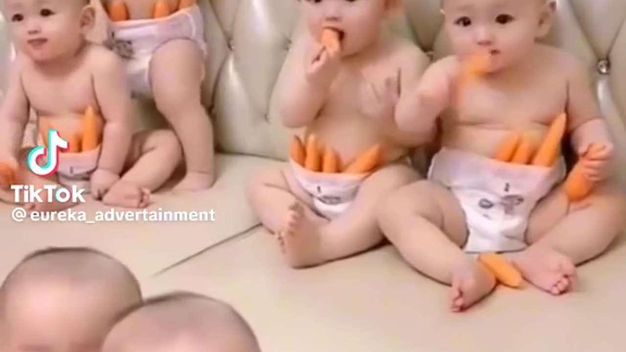 Baby funny clip